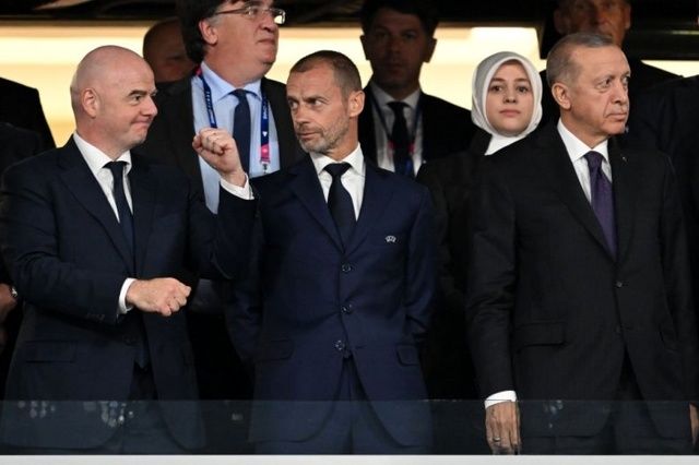 ببینید | قاب سنگین فینال لیگ قهرمانان | از رئیس فیفا تا رئیس جمهور ترکیه