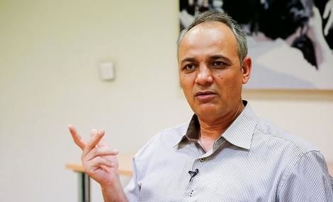 زیدآبادی: خواسته اهل مطبوعات، دادگاه علنی برای الهه محمدی و نیلوفر حامدی 

