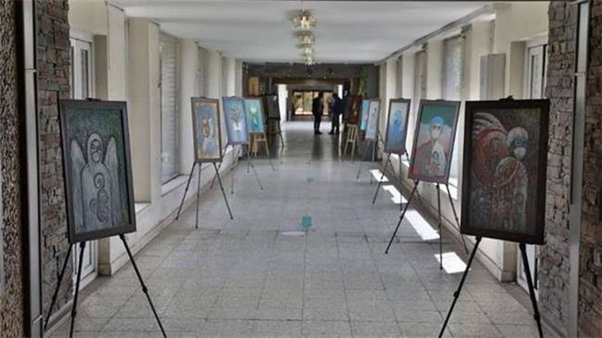 برگزاری نمایشگاه نقاشی همدلی با مدافعان سلامت