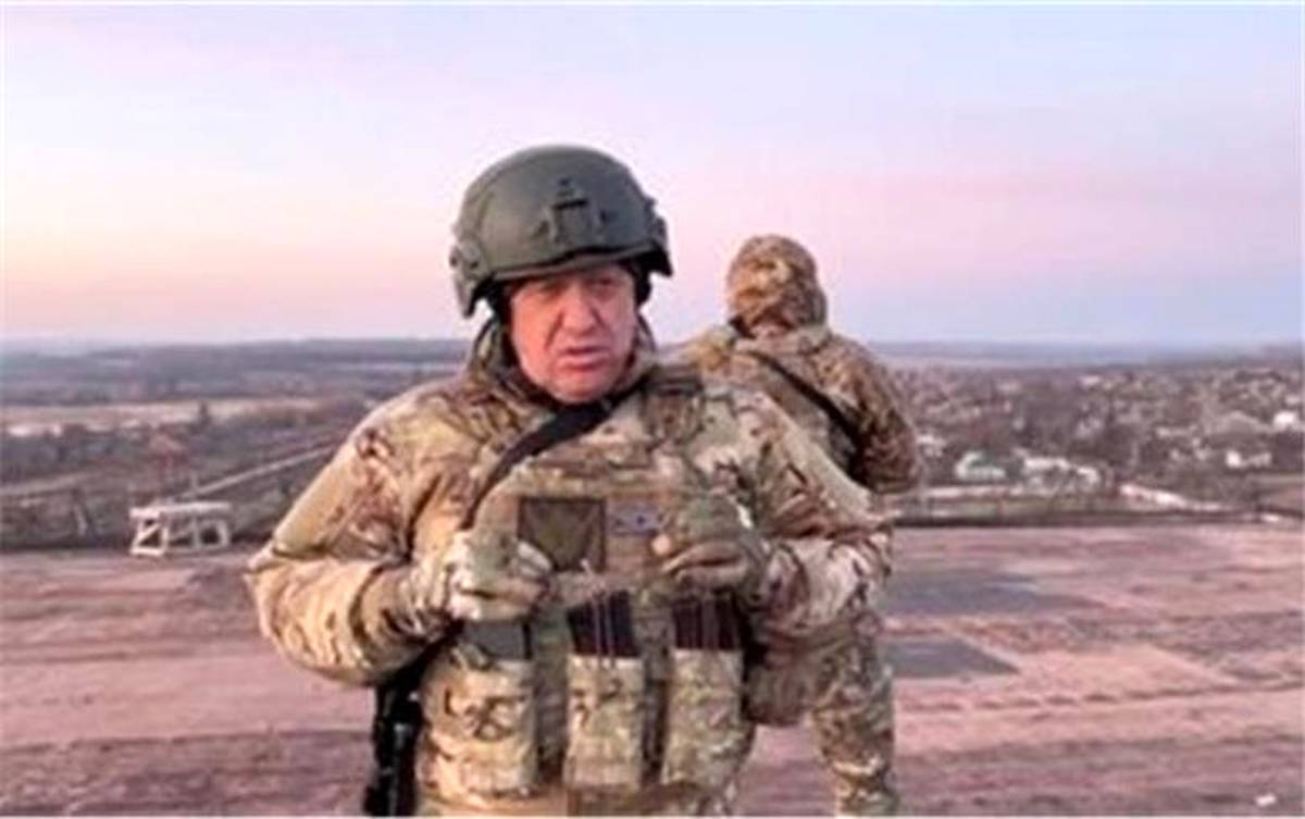 انتقاد رئیس گروه شبه‌نظامی واگنر از استراتژی نظامی مسکو در اوکراین: پوتین جنگ را تمام کن/ روسیه در بحران است