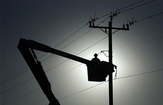 دلیل کمبود برق در کشور چیست؟ | یک دهه بدون سرمایه‌گذاری در تولید برق