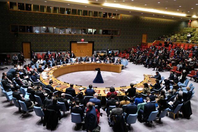 تصویب قطعنامه تعامل با دولت موقت افغانستان در شورای امنیت