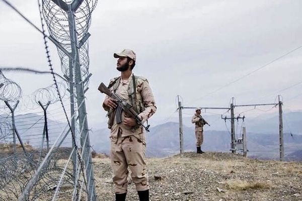واکنش فراجا به تیراندازی طالبان در مرز ایران / دستور ویژه رادان برای دفاع از مرزها