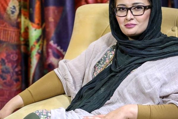 پریوش نظریه: در یک روز ۱۲ مرده در غسالخانه تهران شستم/ فیلم